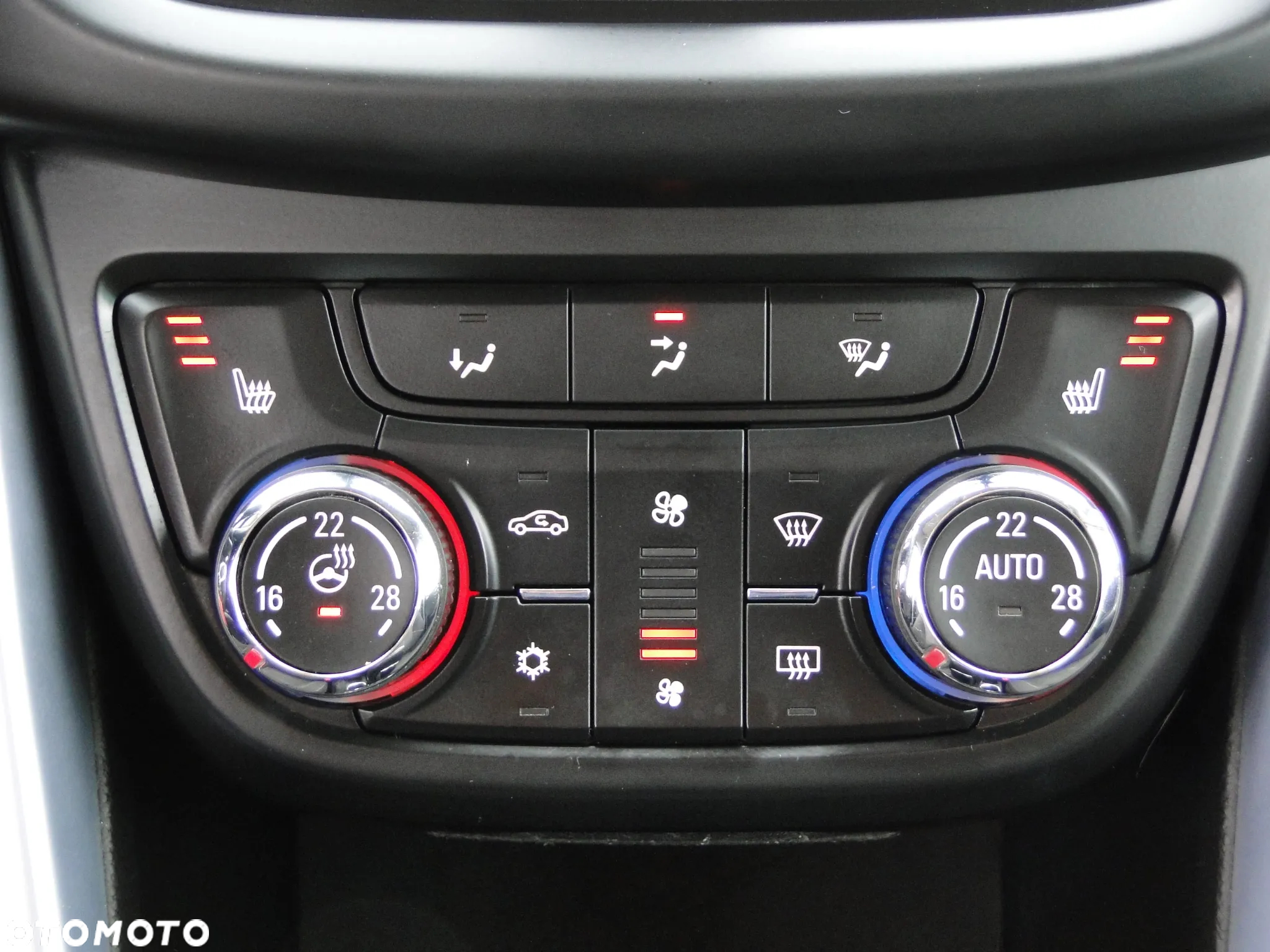 Opel Zafira Tourer 2.0 CDTI Automatik Innovation - 11