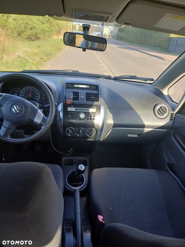 Suzuki SX4 1.6 VVT 4x4 Club - 14