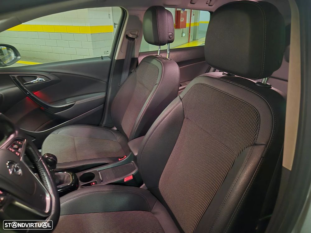 Opel Astra Sports Tourer 1.6 CDTi Cosmo S/S - 23