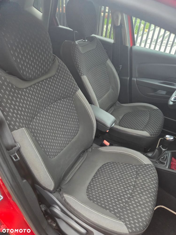 Renault Captur - 9