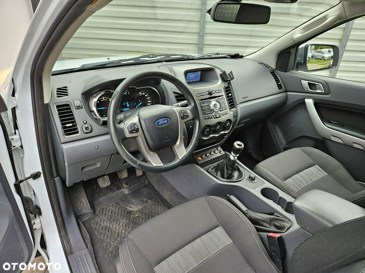 Ford Ranger - 25