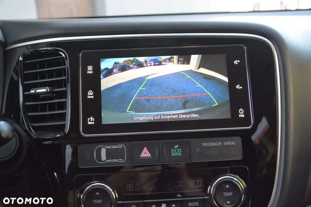 Mitsubishi Outlander - 24