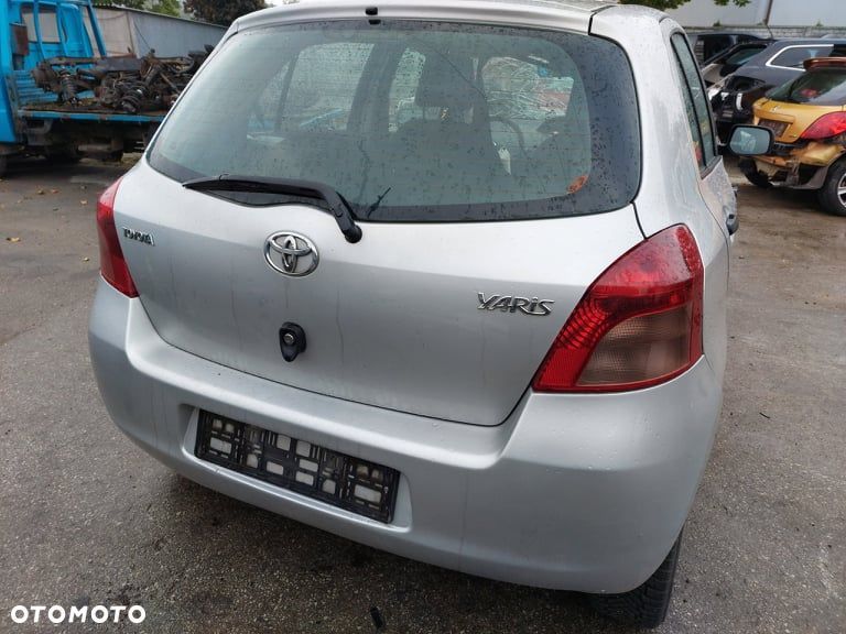 TOYOTA YARIS ii 1,4 D4d wtryskiwacz wtrysk - 9