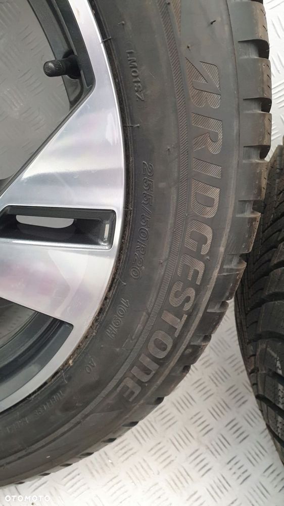 audi e-tron 4ke felgi aluminiowe komplet 9jx20h et38 4ke601025t - 12