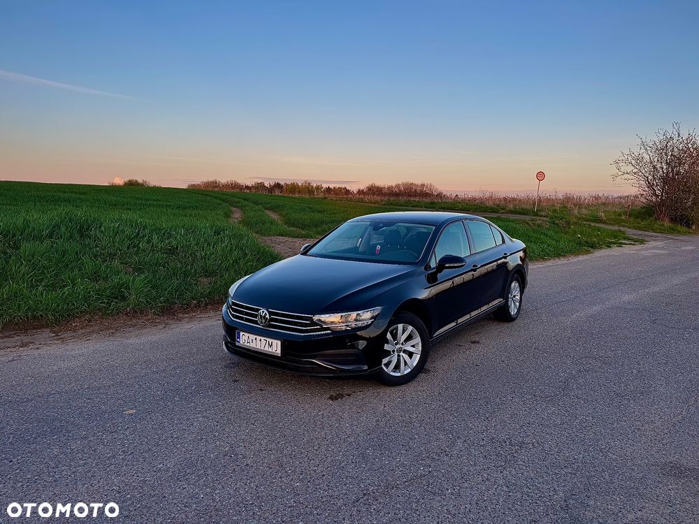 Volkswagen Passat 1.5 TSI EVO Essence DSG - 1