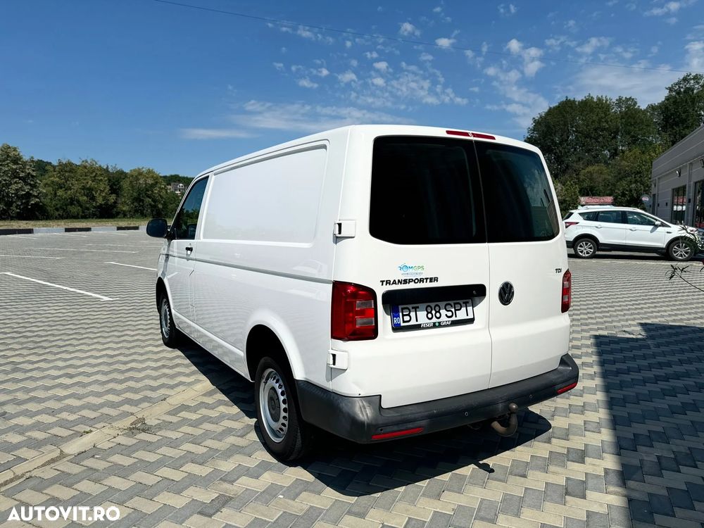 Volkswagen Transporter Kombi T6 2.0 TDI 75 kW KR - 6