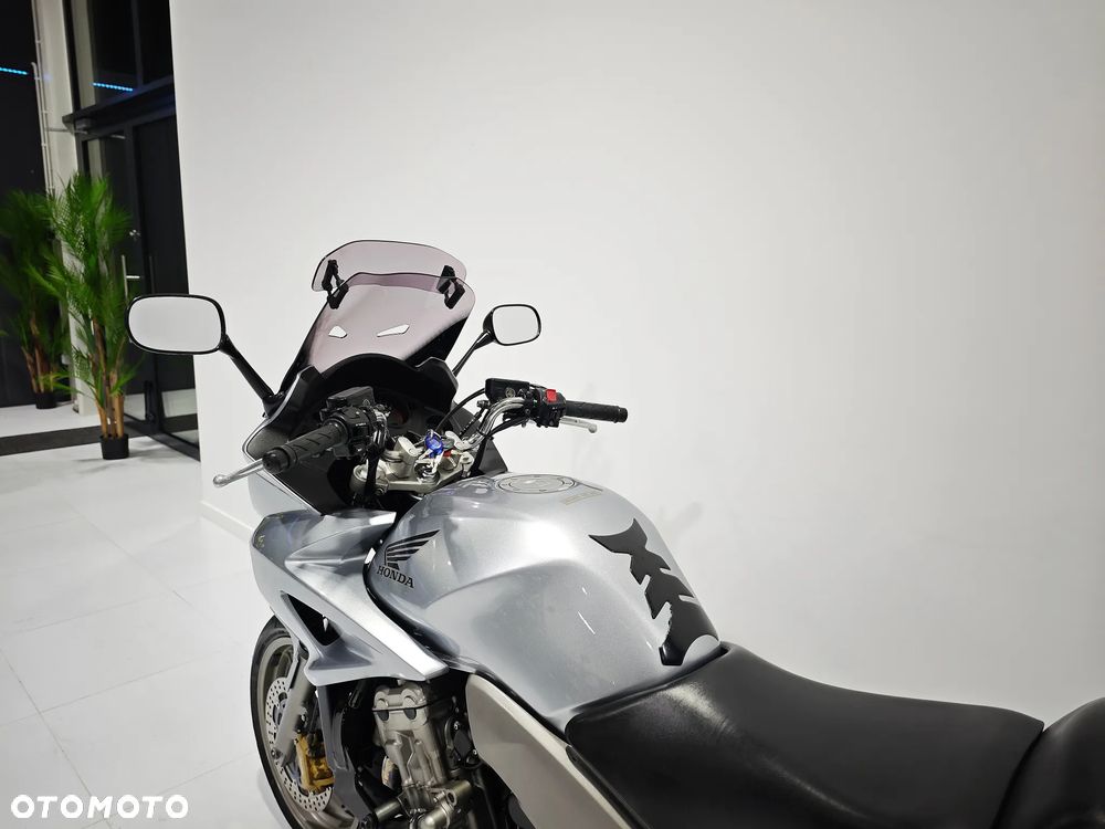 Honda CBF - 18