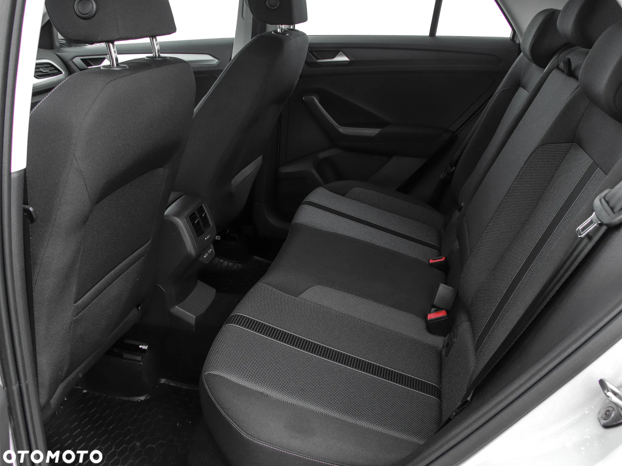 Volkswagen T-Roc 1.0 TSI Life - 11