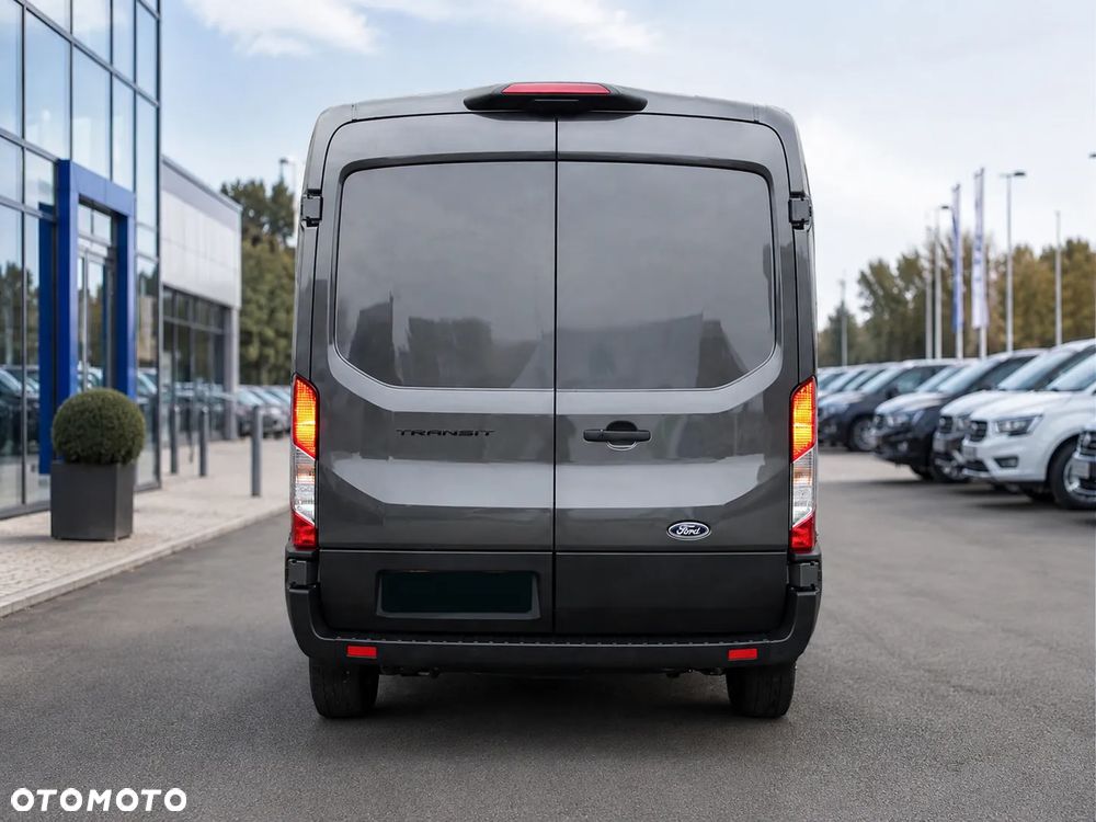 Ford Transit - 4