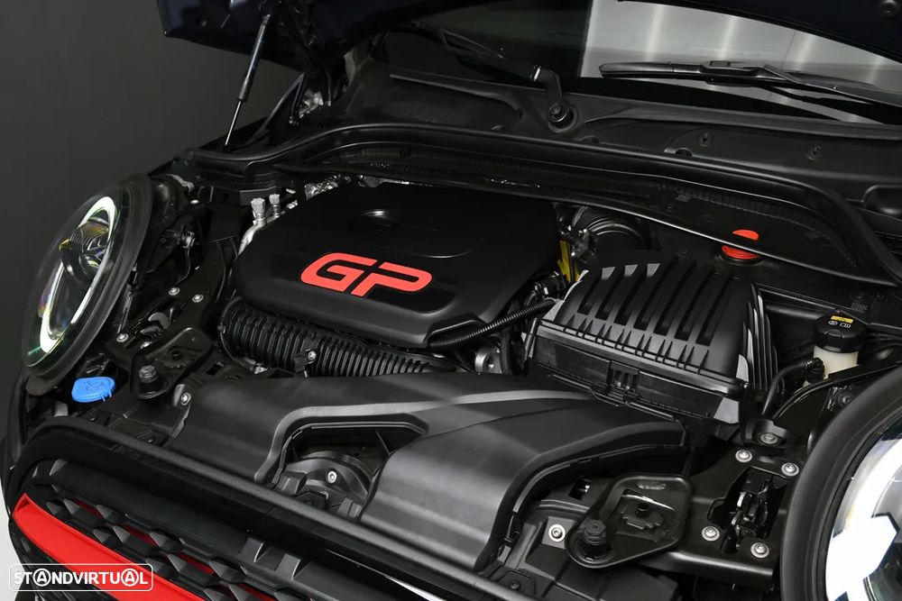 MINI 3 Portas John Cooper Works GP - 13