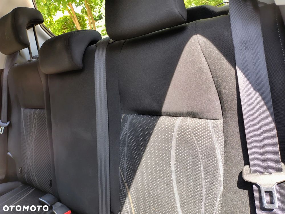 Peugeot 208 1.4 HDi Access - 9