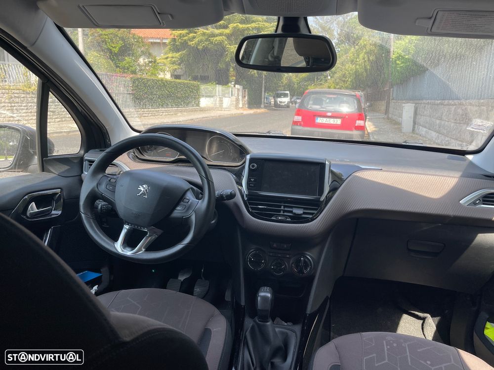 Peugeot 2008 1.2 VTi Active - 5