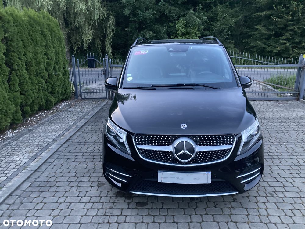 Mercedes-Benz Klasa V 300 d extralang 4Matic 9G-TRONIC - 23