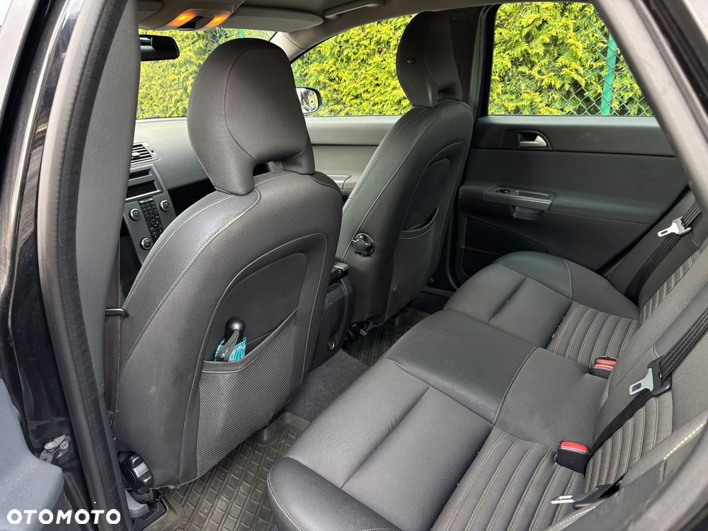 Volvo S40 1.8 RDesign - 7