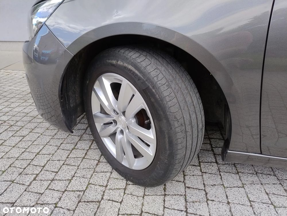 Peugeot 308 BlueHDi 130 Allure - 36