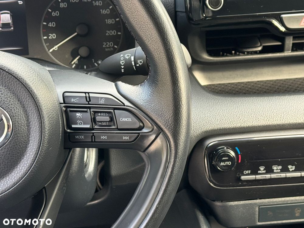 Toyota Yaris 1.5 VVT-i Comfort - 35