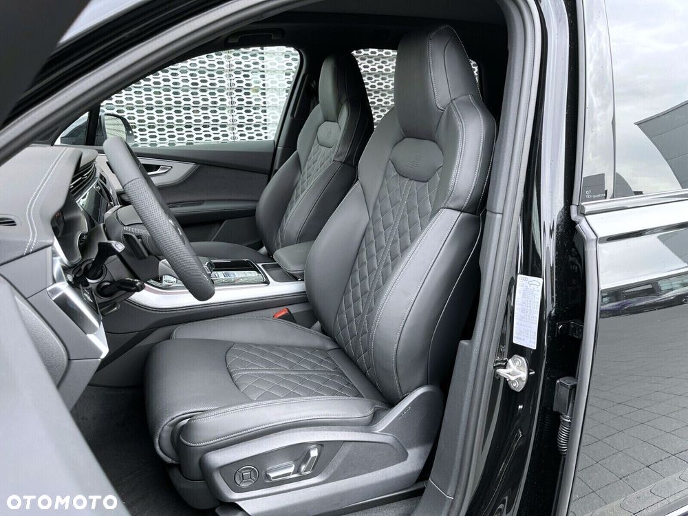 Audi Q7 - 6
