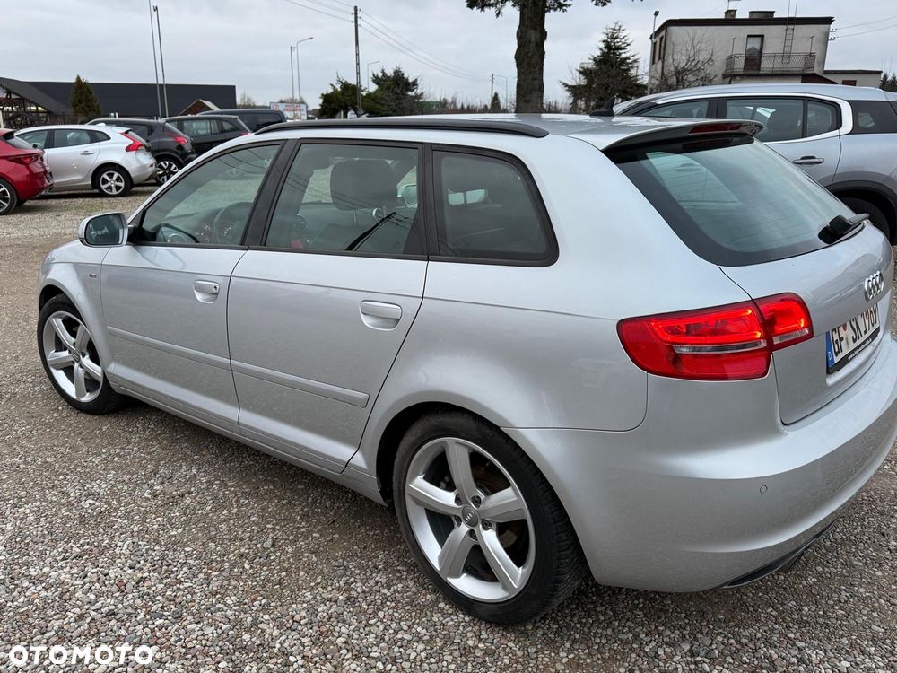 Audi A3 Sportback - 11