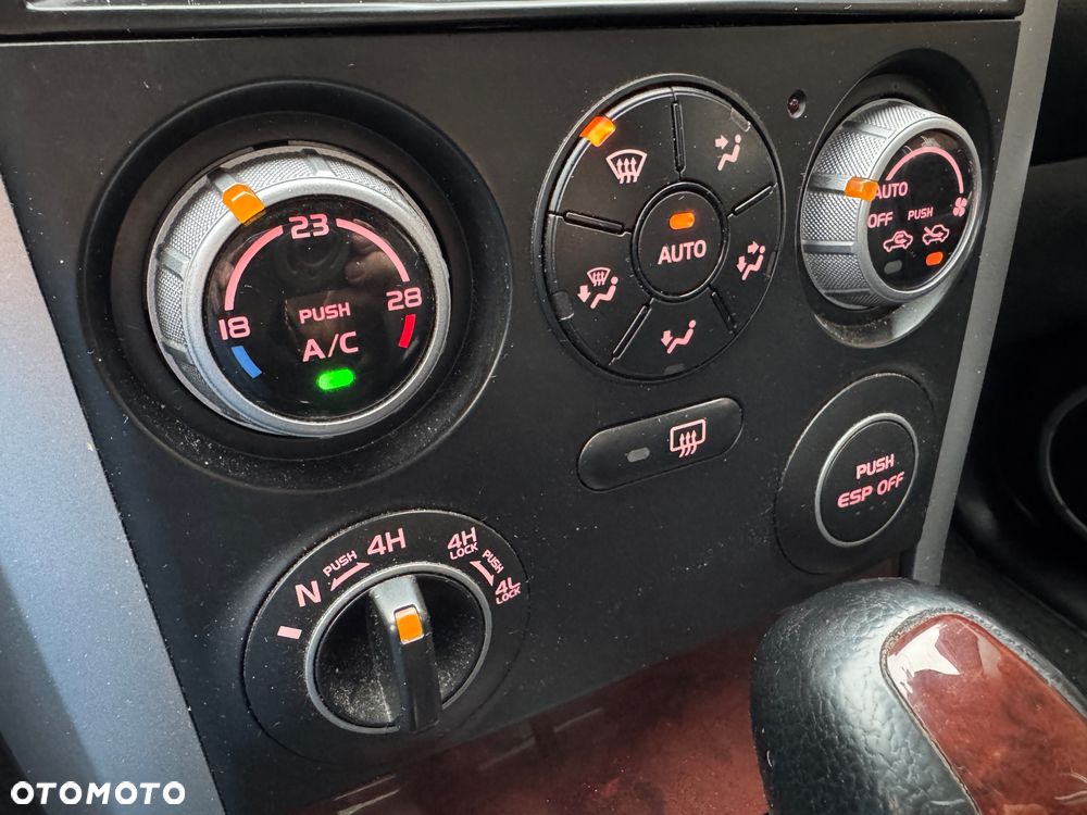 Suzuki Grand Vitara 2.0 Automatik Comfort Limited - 36