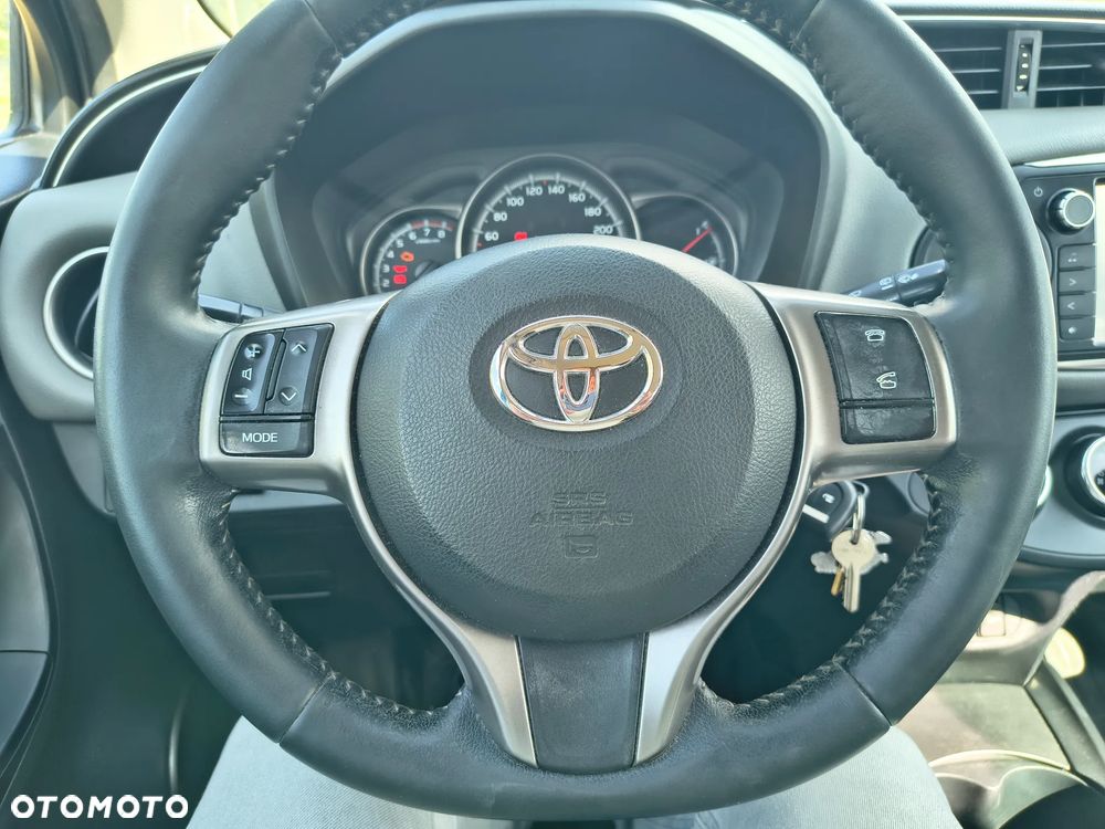 Toyota Yaris 1.33 Active - 12