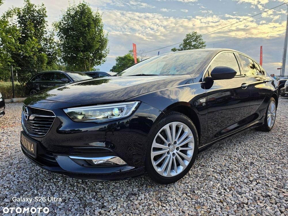 Opel Insignia - 15