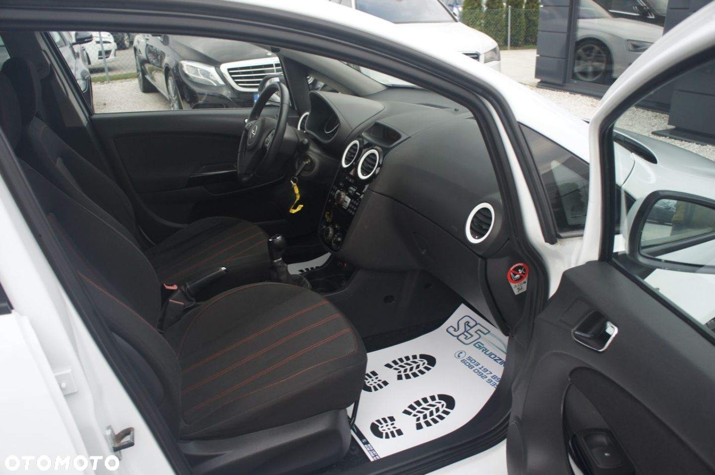 Opel Corsa - 12