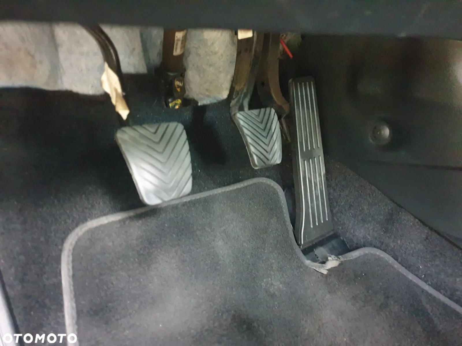 Kia Ceed 1.6 GDI SW Dream Team Edition - 28