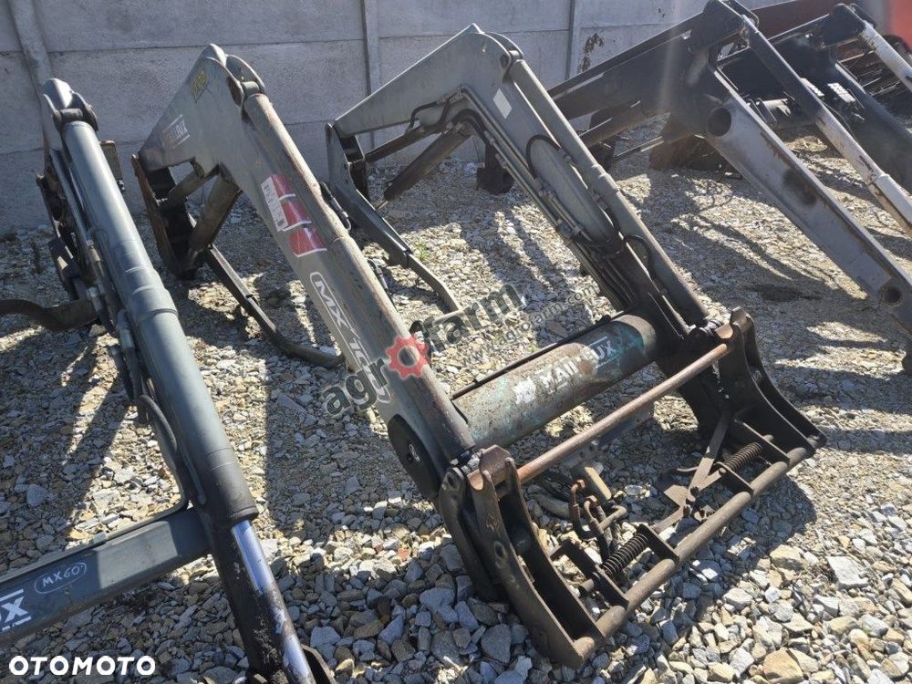 Ładowacz czołowy Mailleux MX 100 - 2