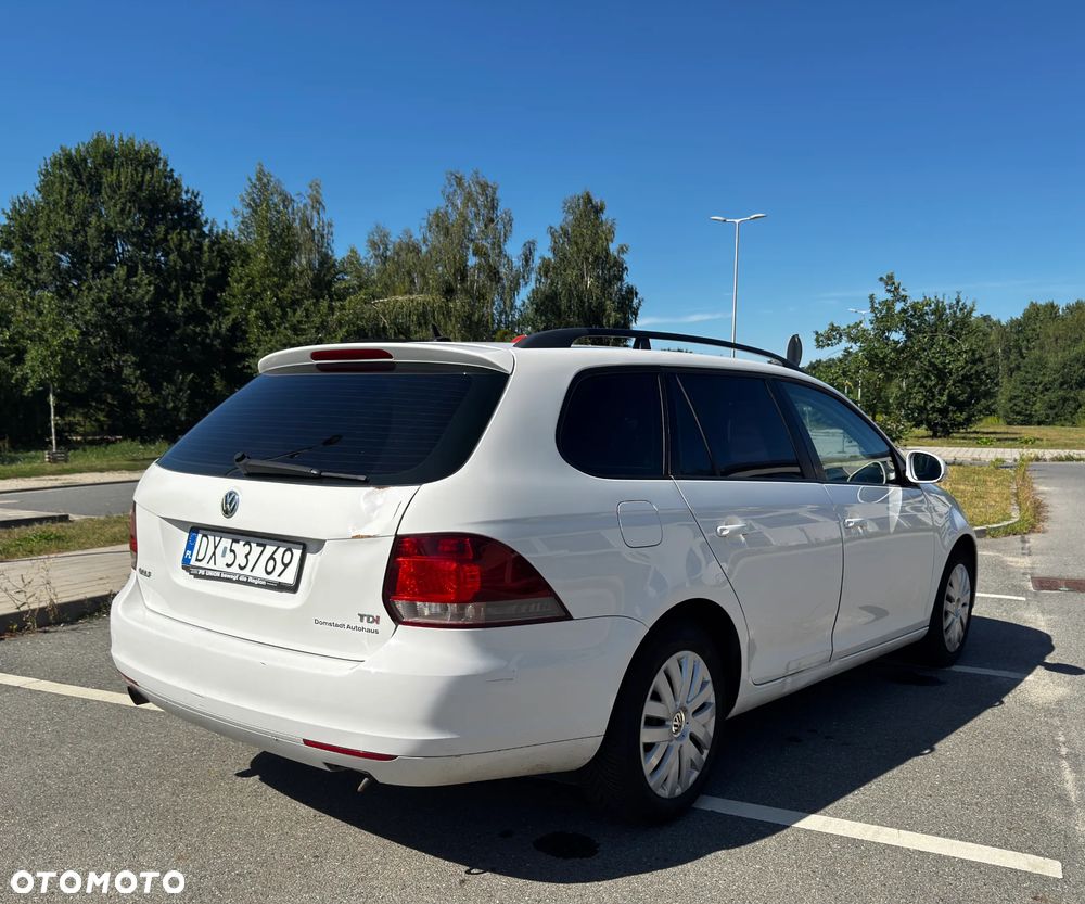 Volkswagen Golf 1.6 TDI Comfortline - 5