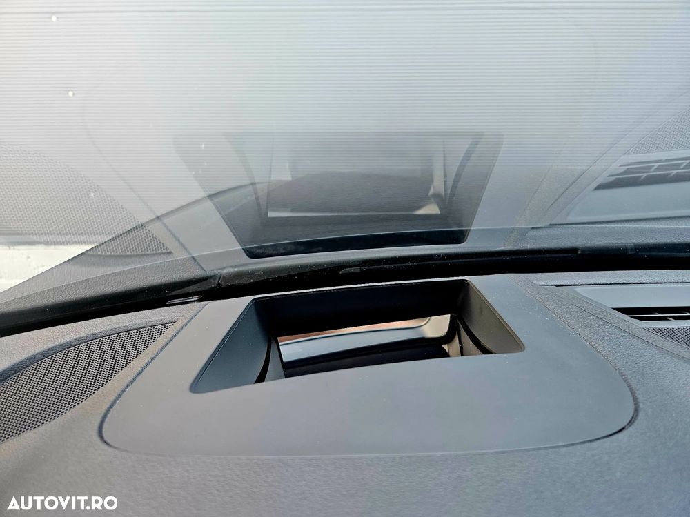 Audi A4 2.0 TDI S tronic quattro - 21