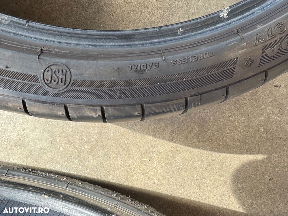 Vând set anvelope 245/35/20-275/30/20 bridgestone de vară cu runflat ca noi - 13
