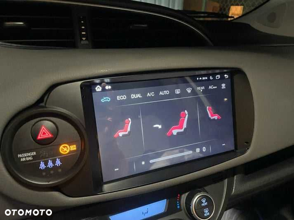 Radio nawigacyjne do Toyota Yaris 2012 - 2017, Android Auto, 2GB, 32GB