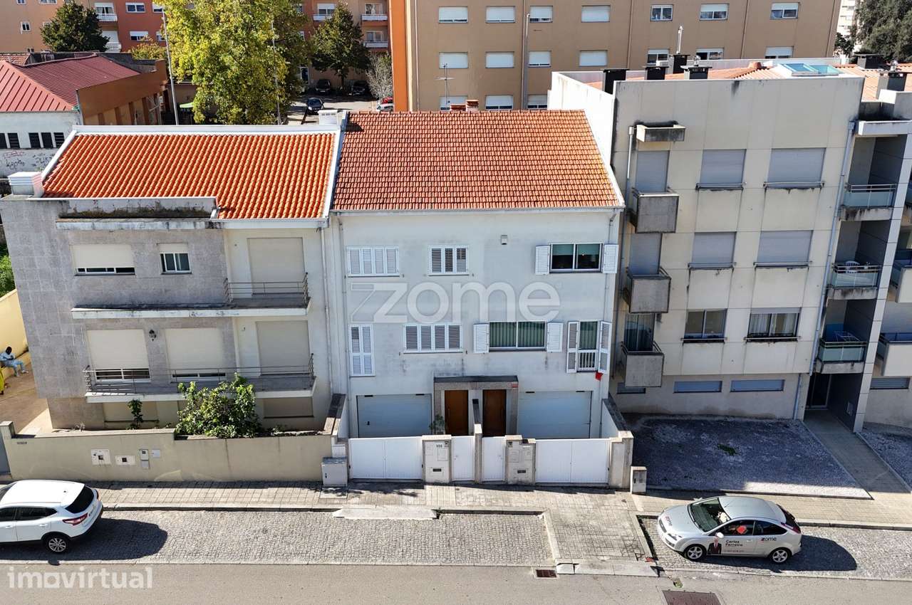 Moradia T3 com suite, garagem e terraço em Rio Tinto, Gondomar - Grande imagem: 2/17