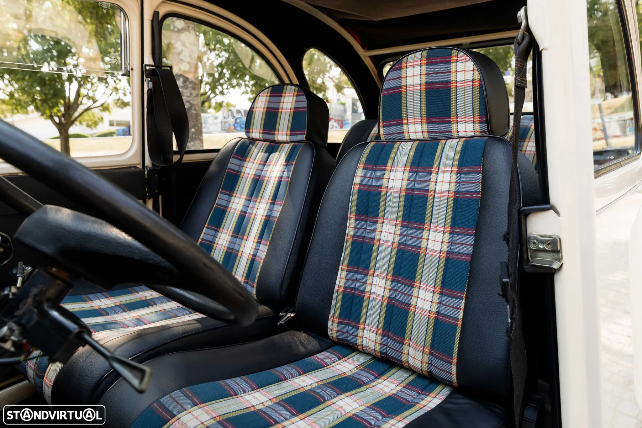 Citroën 2CV - 18