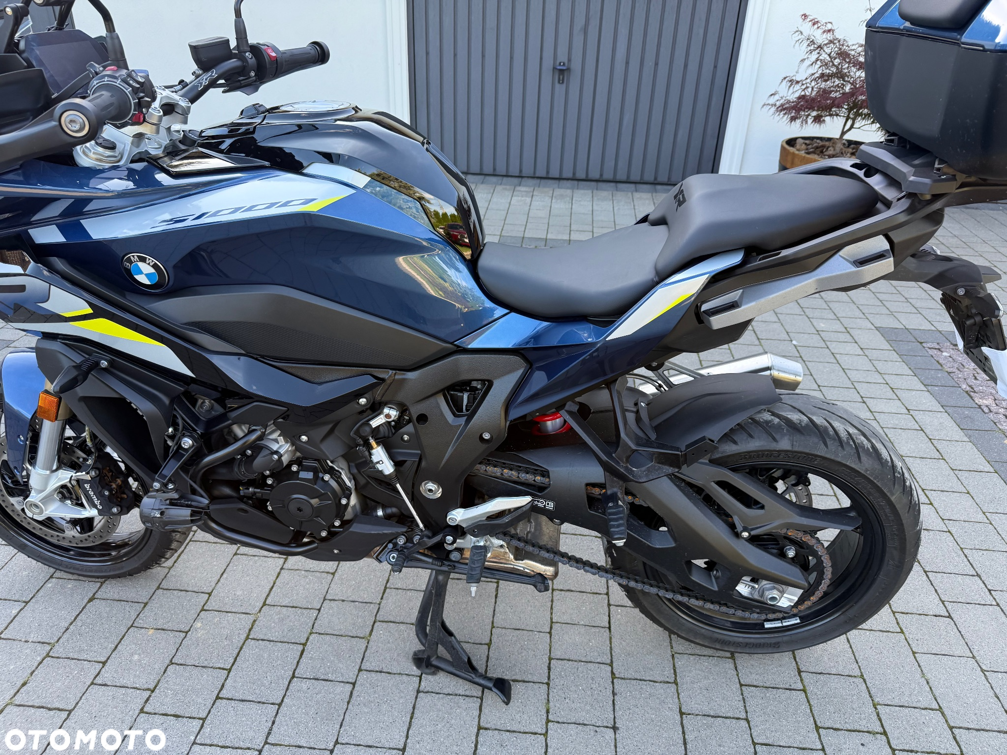BMW XR - 15