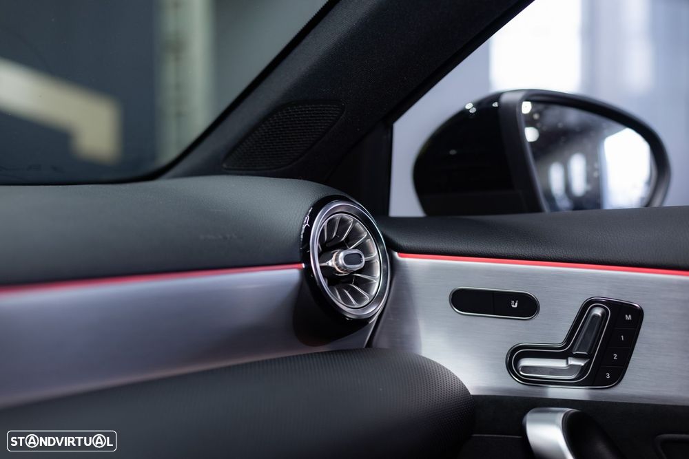 Mercedes-Benz A 180 Limousine d AMG Line Aut. - 28