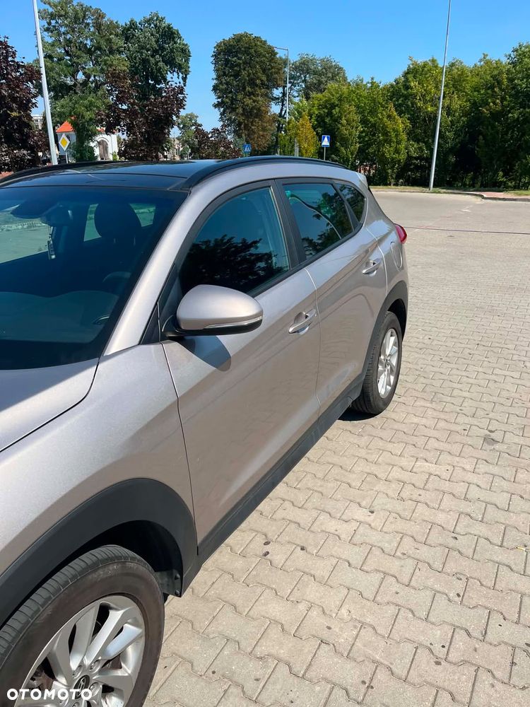 Hyundai Tucson 1.7 CRDI BlueDrive Classic 2WD - 2