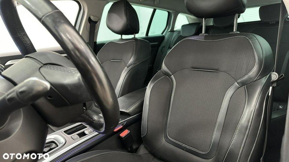 Renault Megane 1.3 TCe FAP Intens EDC - 16