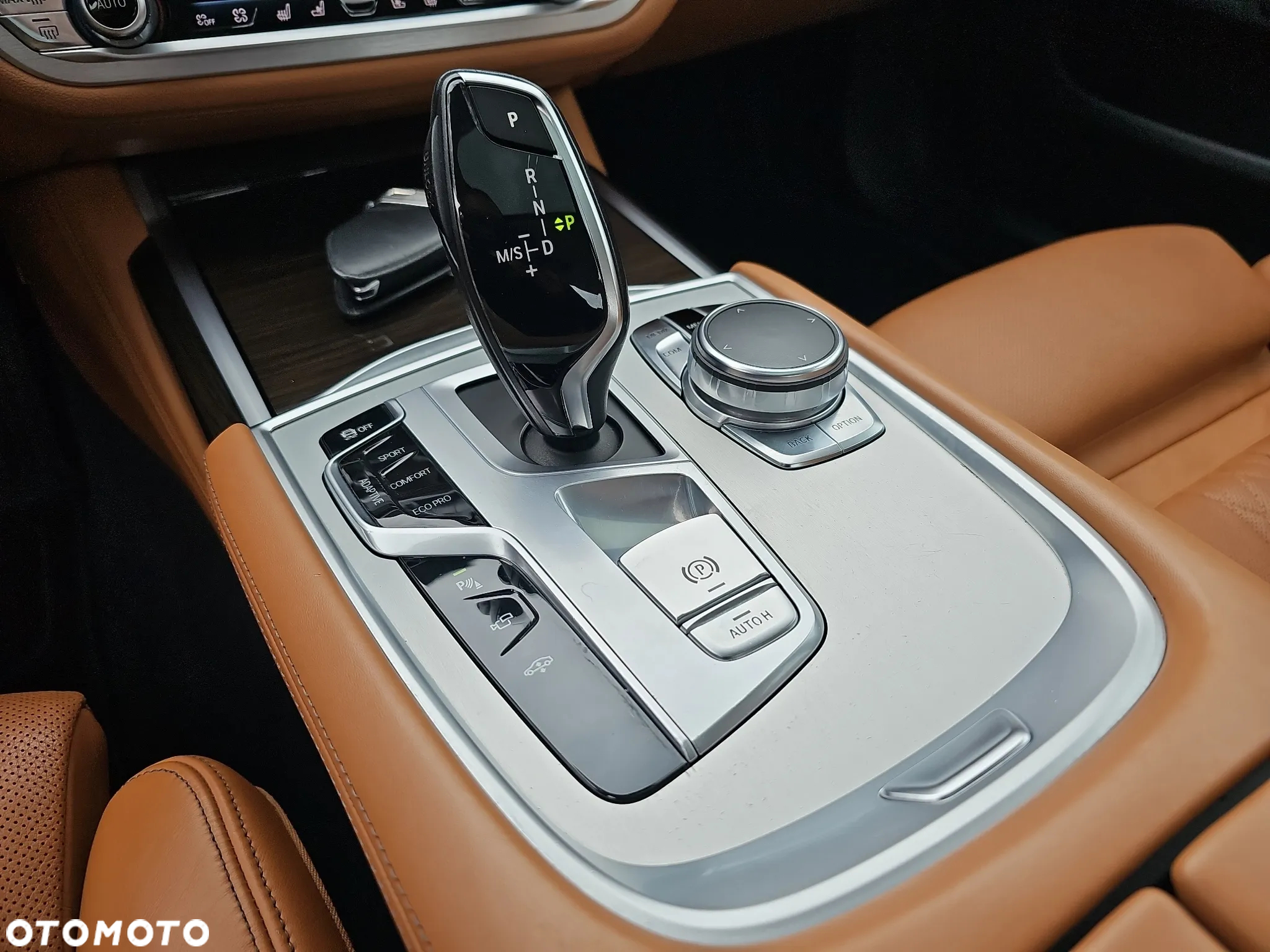 BMW Seria 7 740d xDrive - 21