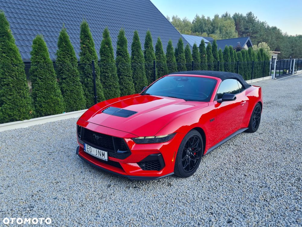 Ford Mustang - 2