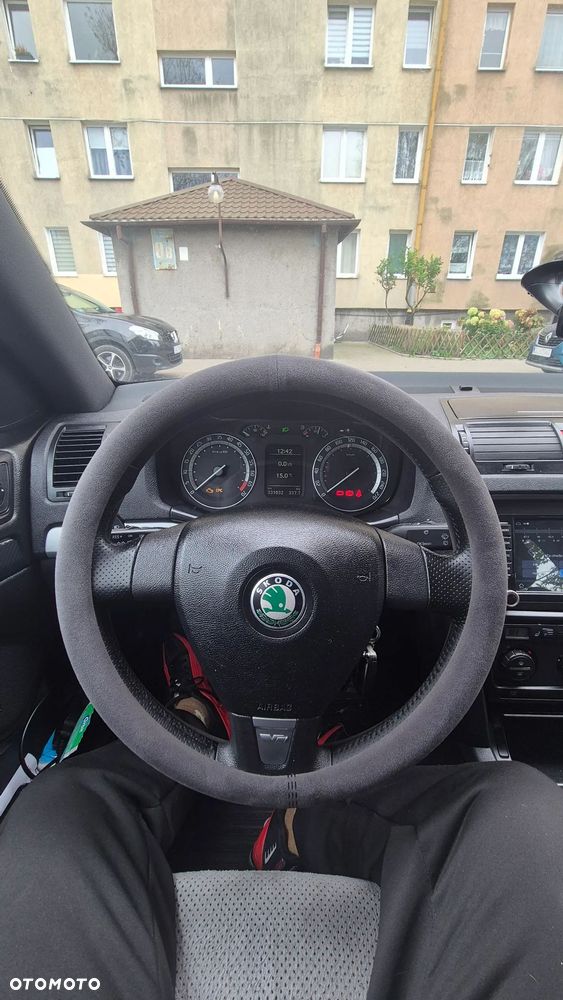 Skoda Octavia 2.0 TFSI RS - 16