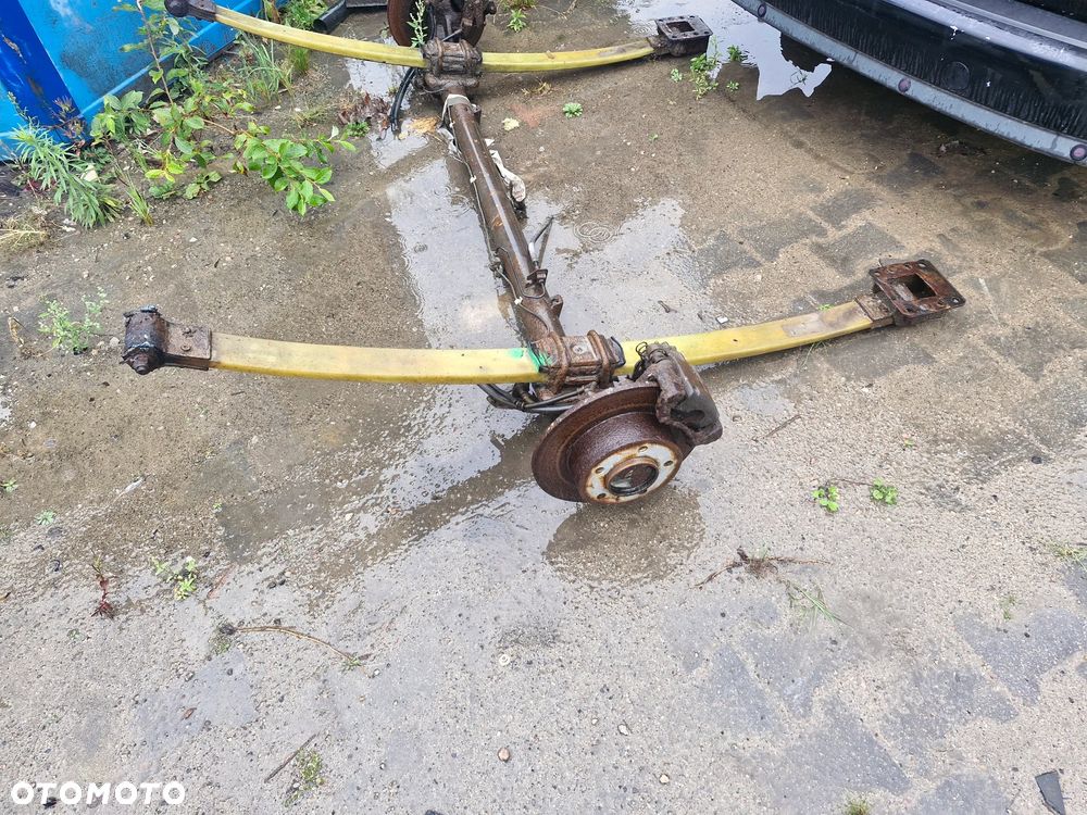 Belka zawieszenia tył - Renault Master II - 4