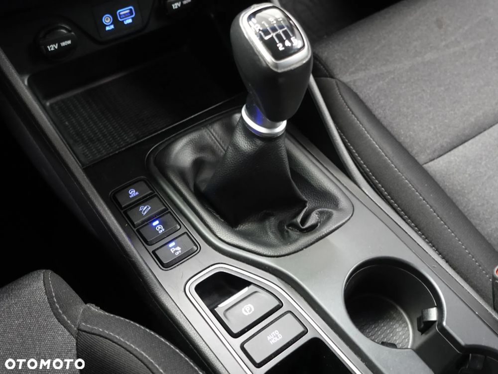 Hyundai Tucson 1.6 GDI BlueDrive Comfort 2WD - 35