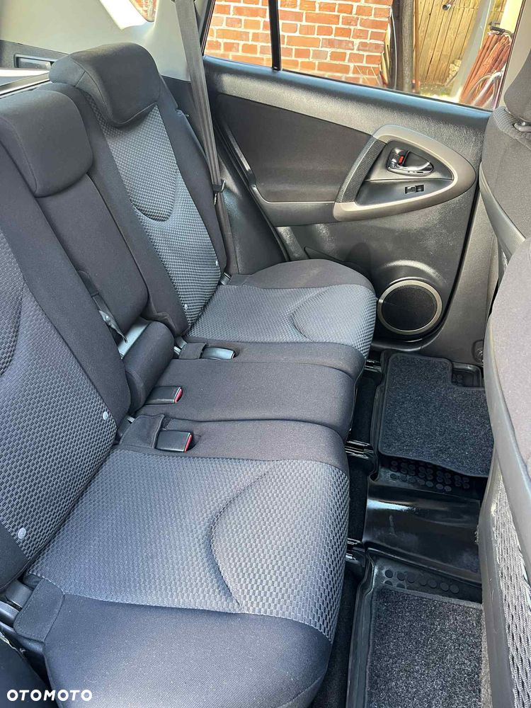 Toyota RAV4 2.2 D-4D 4x4 Sol - 14