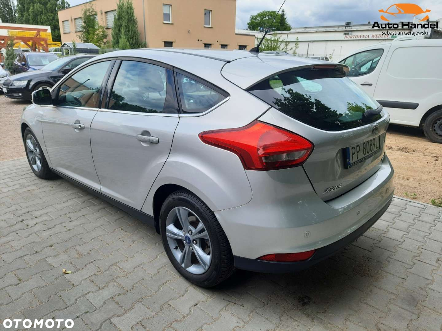 Ford Focus 1.0 EcoBoost Titanium - 11