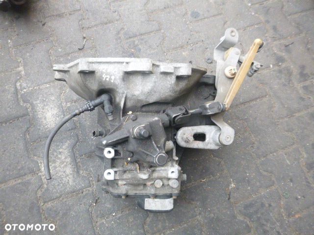 MANUALNA SKRZYNIA BIEGÓW OPEL CORSA D 12PC429 - 11