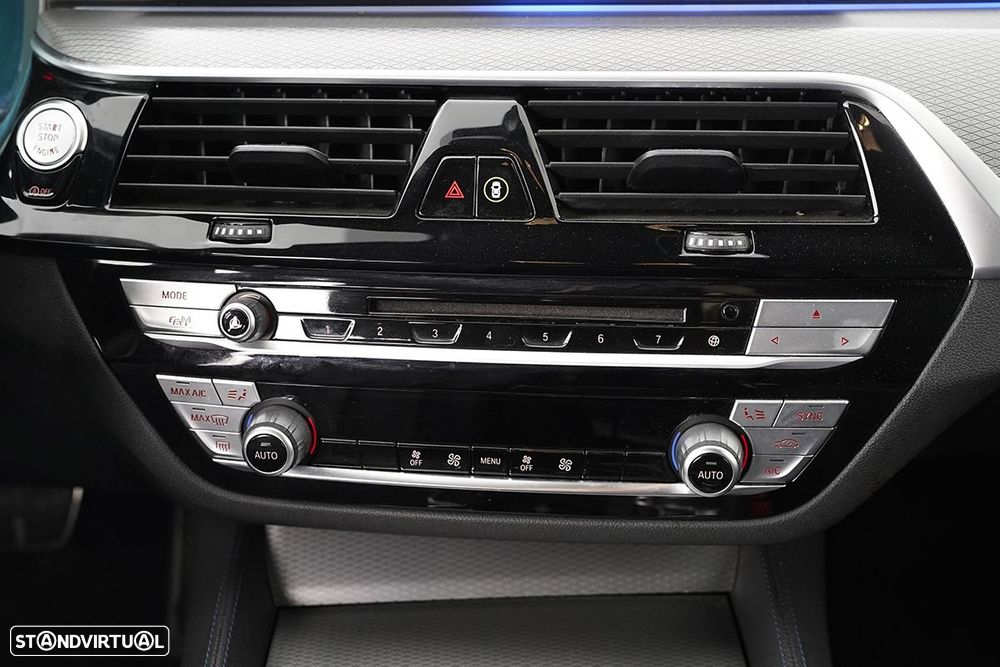 BMW 520 d Pack M Auto - 13