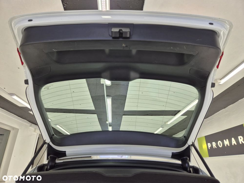 Audi A3 Sportback 1.9 TDI DPF Ambition - 25