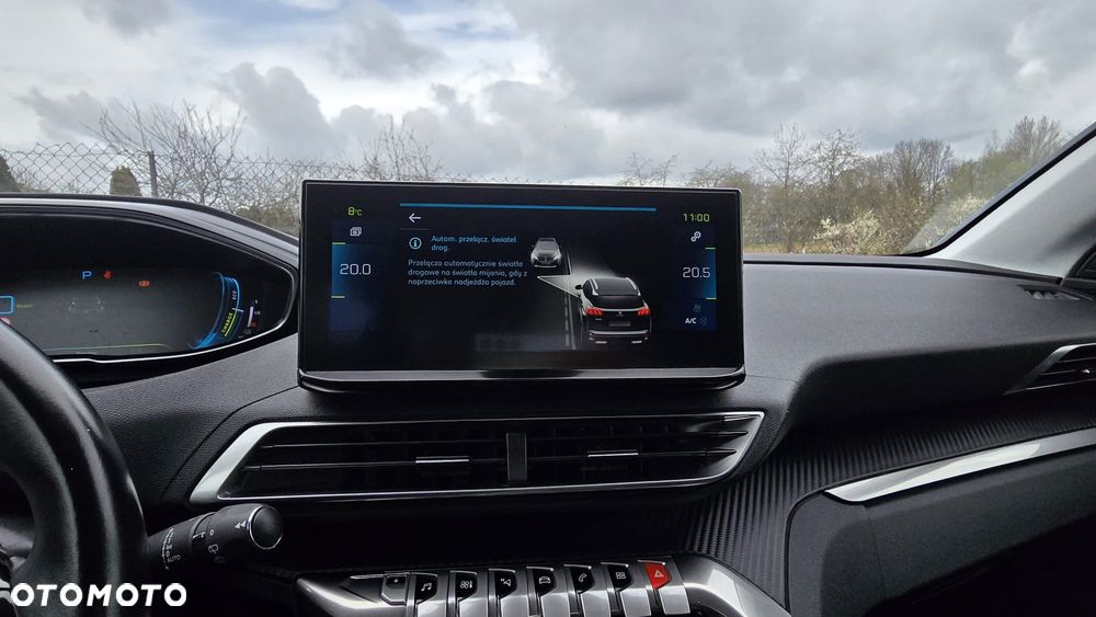 Peugeot 3008 225 e-EAT8 Allure - 23