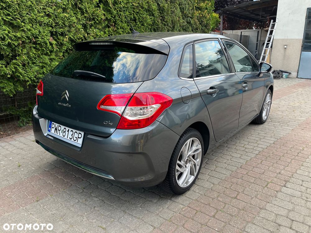 Citroën C4 e-HDi 115 Exclusive - 5